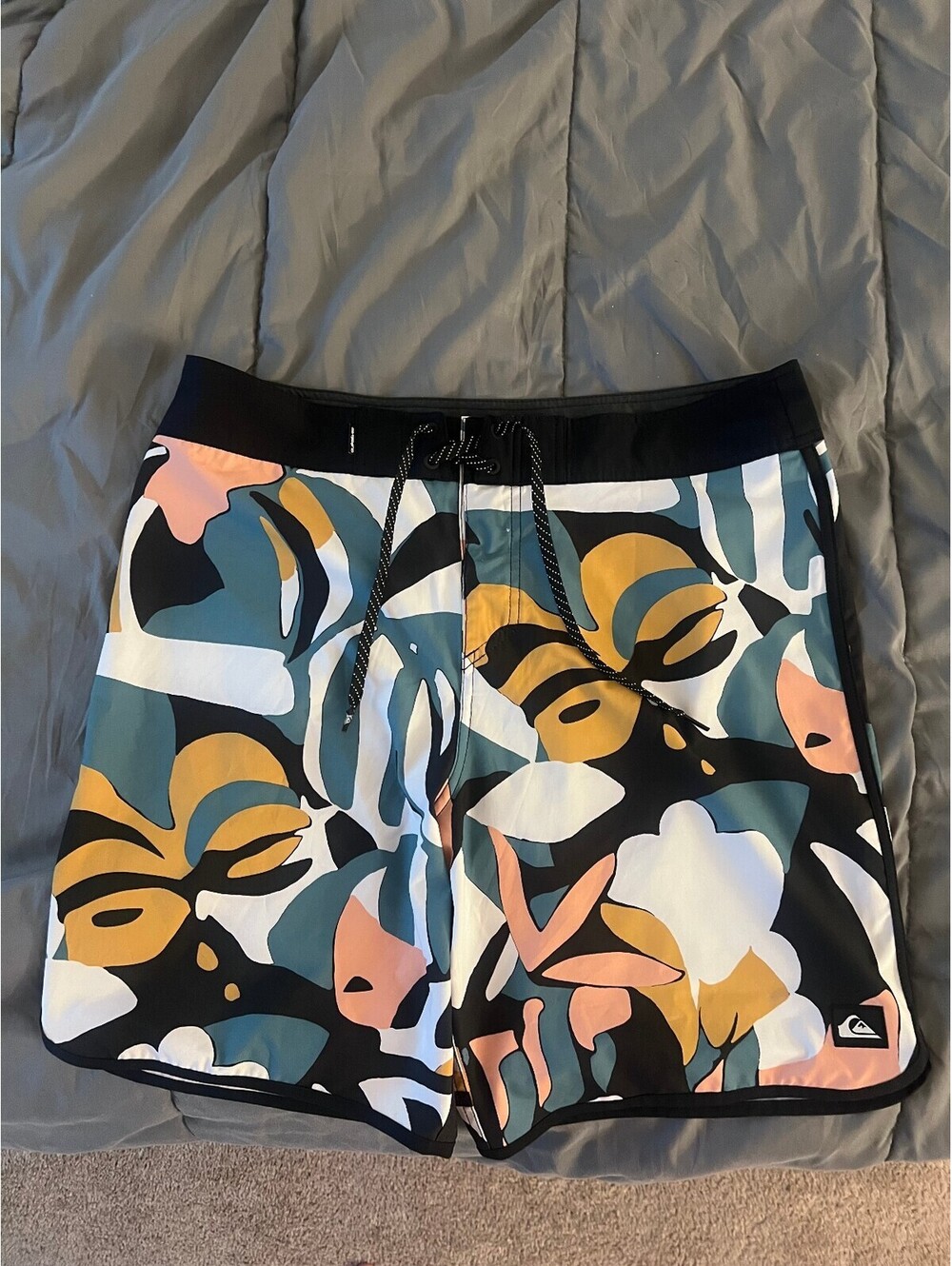 Quicksilver Board shorts size 34